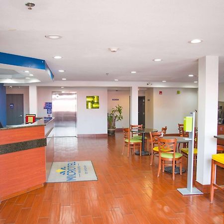 Microtel Inn & Suites By Wyndham Дафні Екстер'єр фото