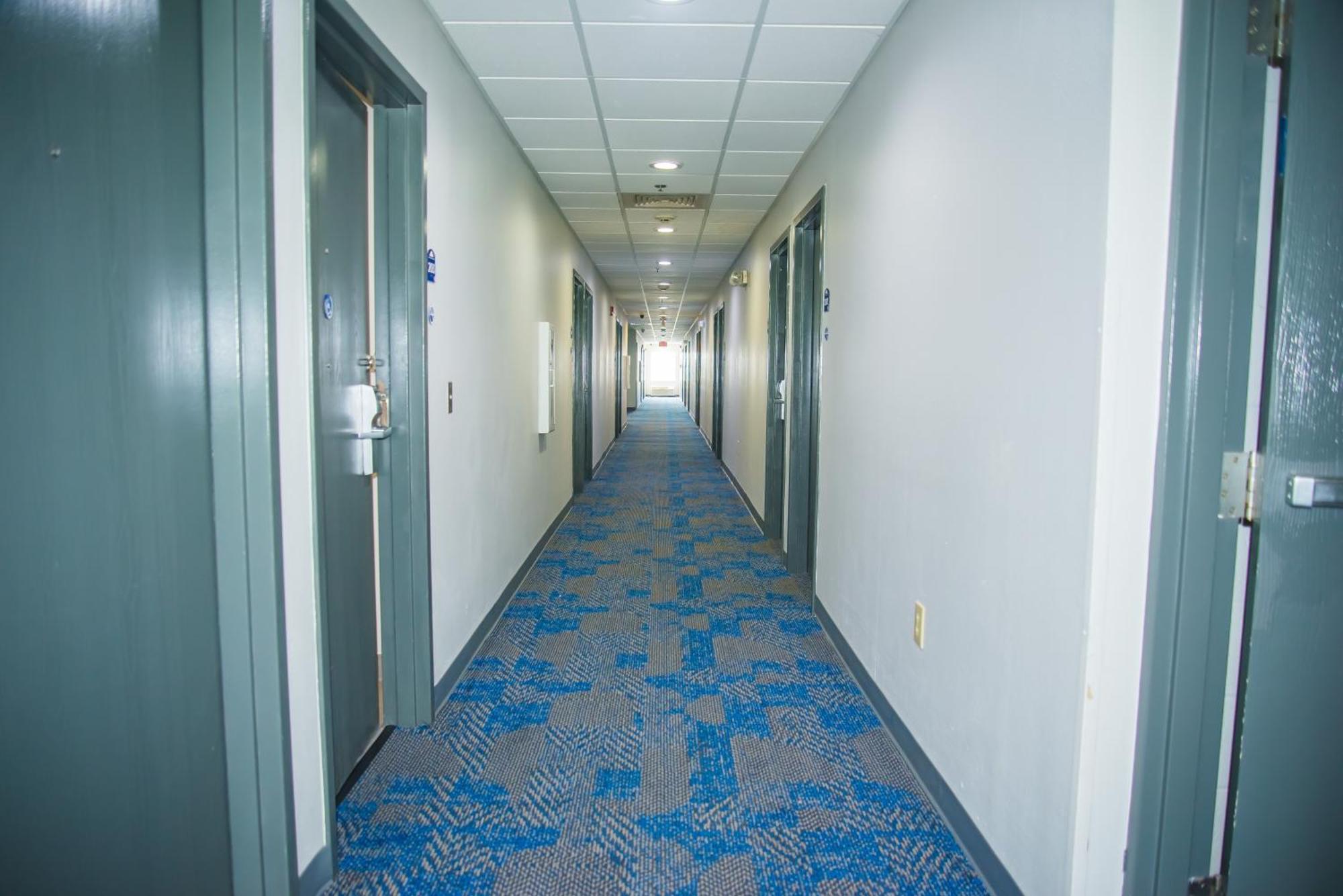 Microtel Inn & Suites By Wyndham Дафні Екстер'єр фото